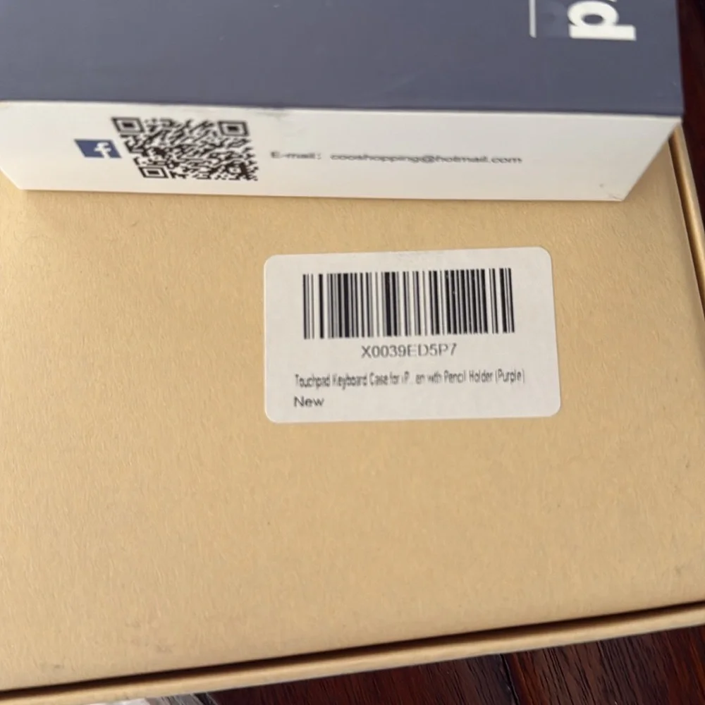 Light purple wireless keyboard and case new in box